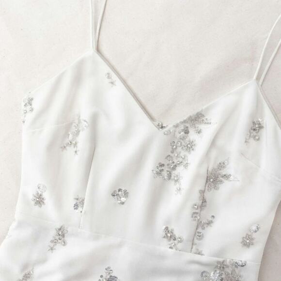 Self-Portrait White‎ Embellished V-neck Maxi Dress UK 6 (US2) - Picture 15 of 16